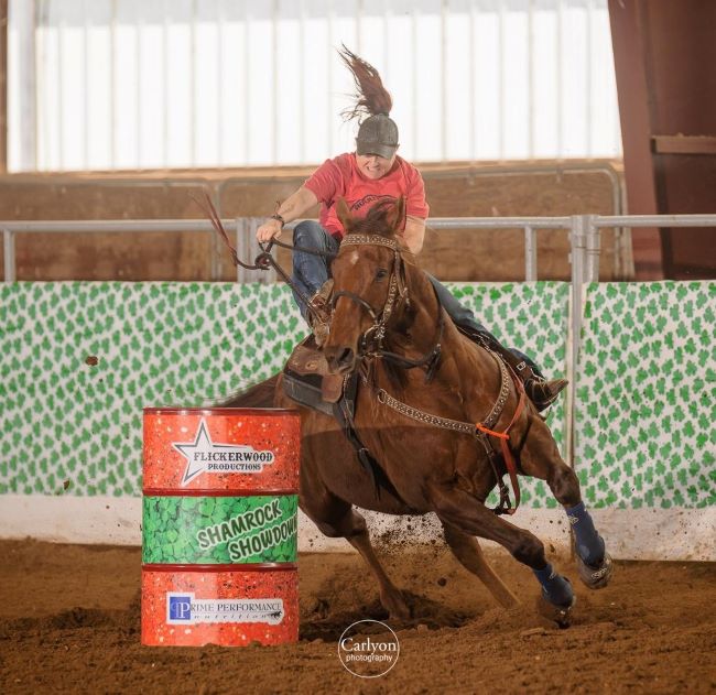 Susie Busse Barrel Racer Leg lift