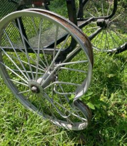 Cavallo CLB in car accident with mini cart driving cart wheel